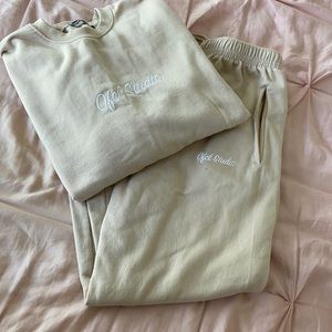 Boohoo matching jogger set